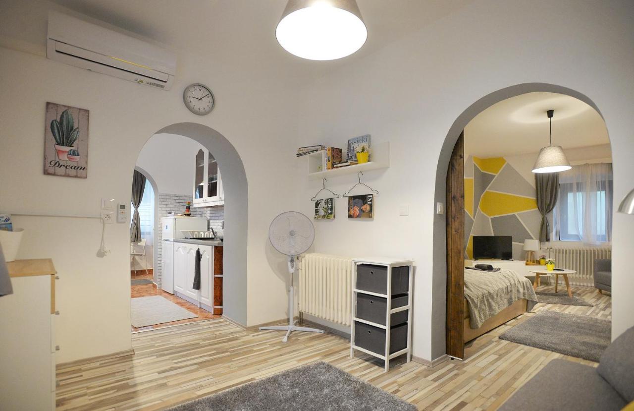 Castle Garden Apartment Erlau