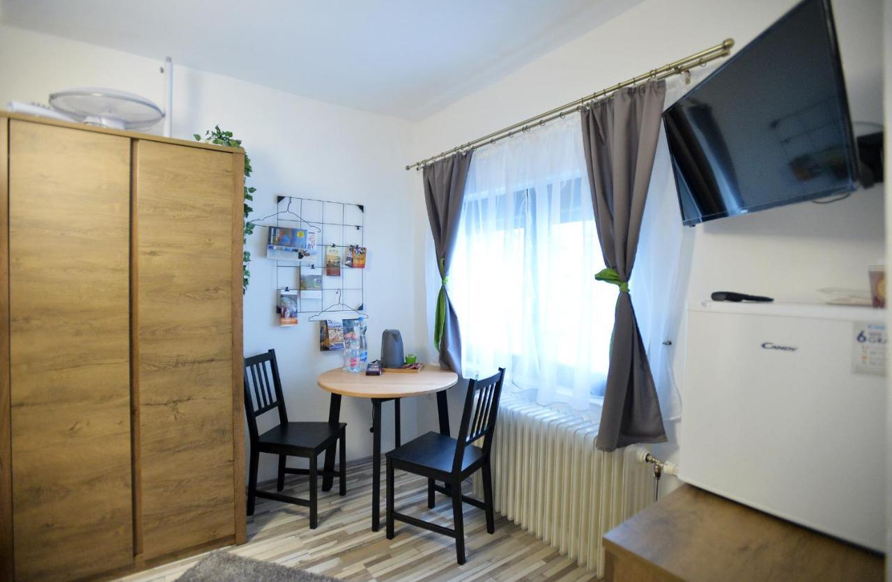 Castle Garden Apartment Erlau